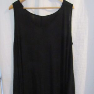 New Ladies  Lacy Bottom Black Longer Length Top V Neck One Size fits sizes 18 20 22
