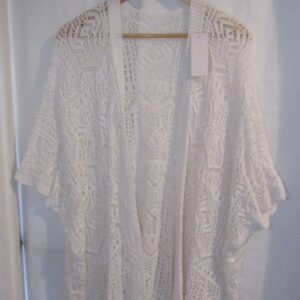 New Ladies White Lacy Open Cardigan One Size fits sizes 18 20 22