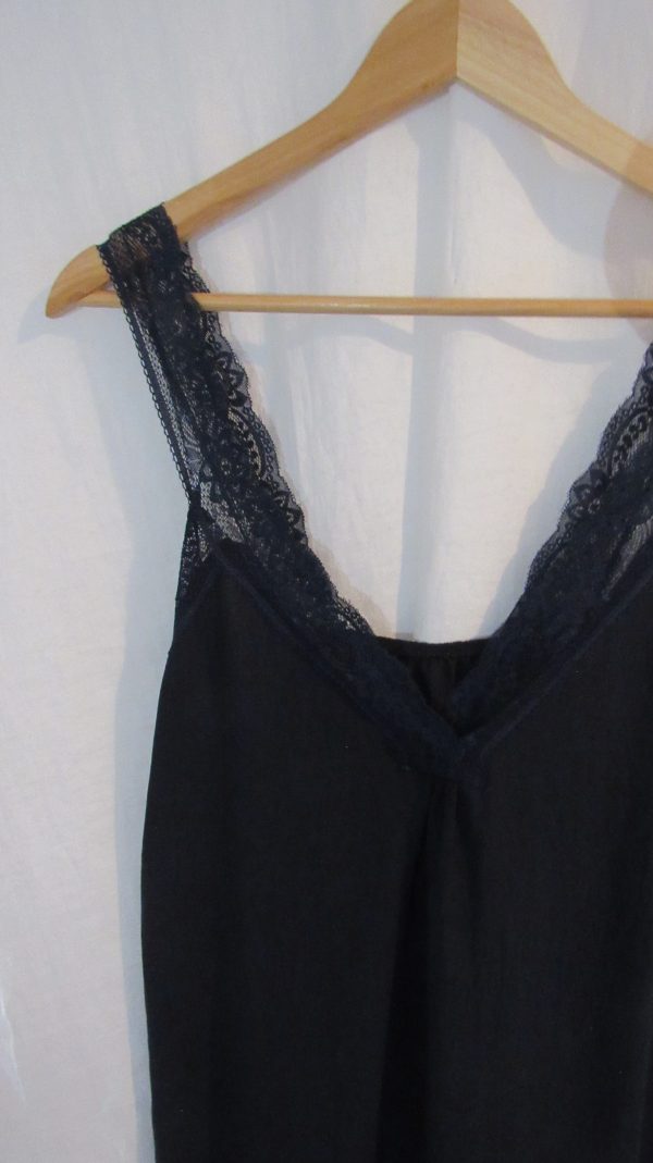 New Ladies Navy Blue Lace Sleeve V Neck Top One Size fits sizes 16 18 20 22 - Image 3