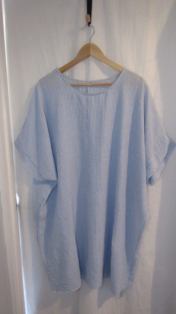 New Ladies Blue Stripe Plus Size Tunic Top One Size fits sizes 20 22 24