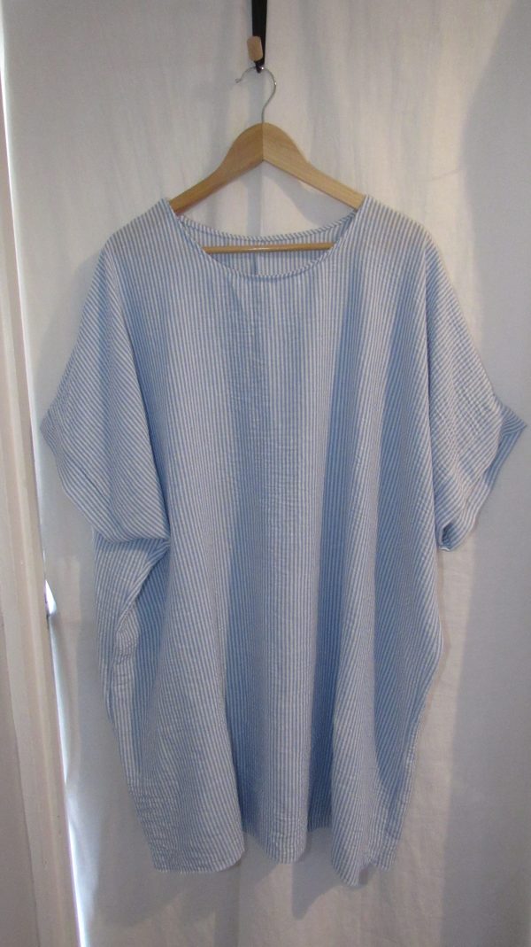 New Ladies Blue Stripe Plus Size Tunic Top One Size fits sizes 20 22 24 - Image 2
