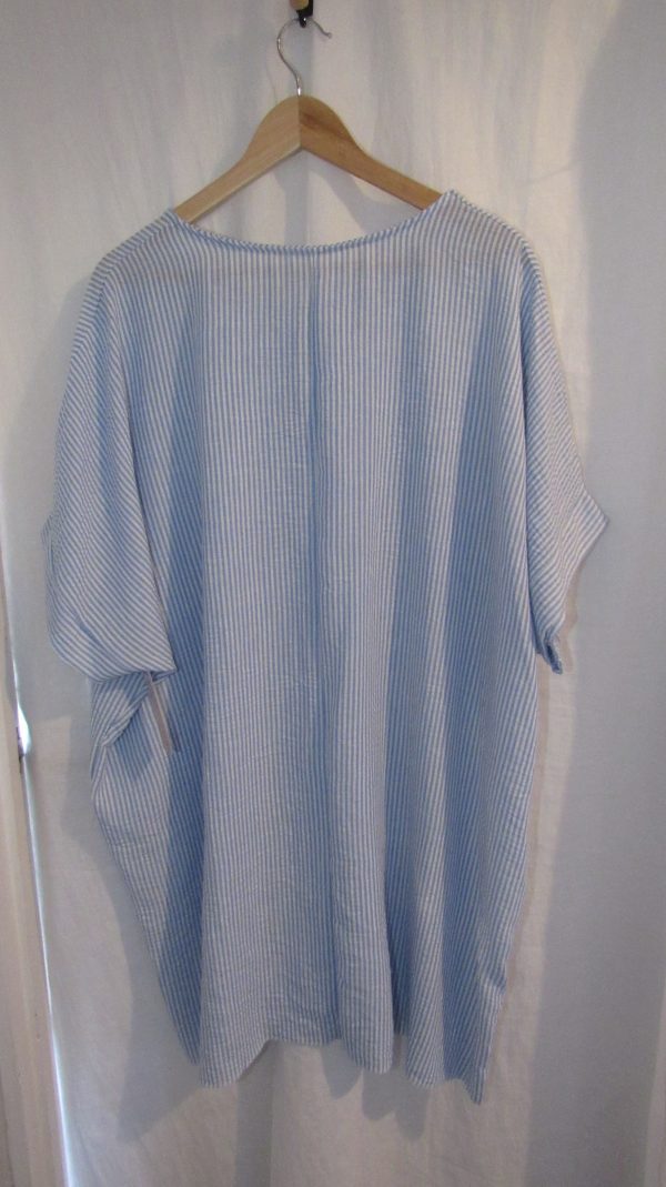 New Ladies Blue Stripe Plus Size Tunic Top One Size fits sizes 20 22 24 - Image 5