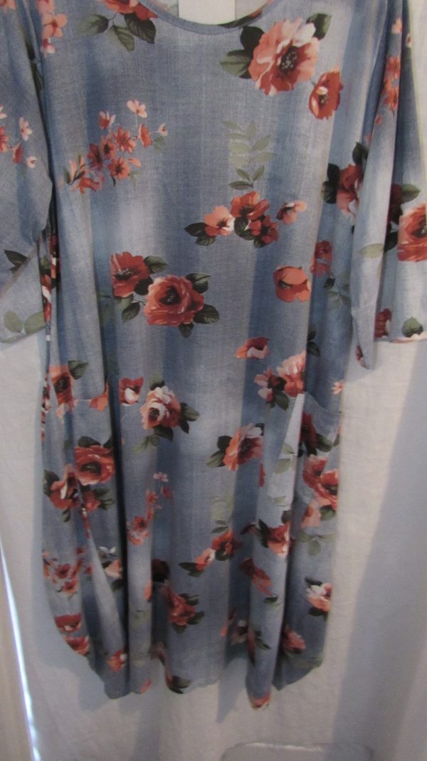 New Ladies Lighter Blue Rose Dress One Size fits sizes 18 20 22 24 - Image 4