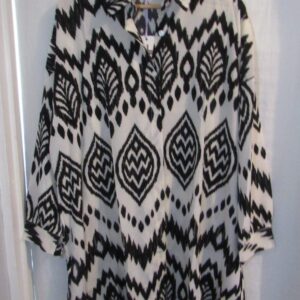 New Ladies White with Black Print Button Up Shirt One size fits sizes 18 20 22