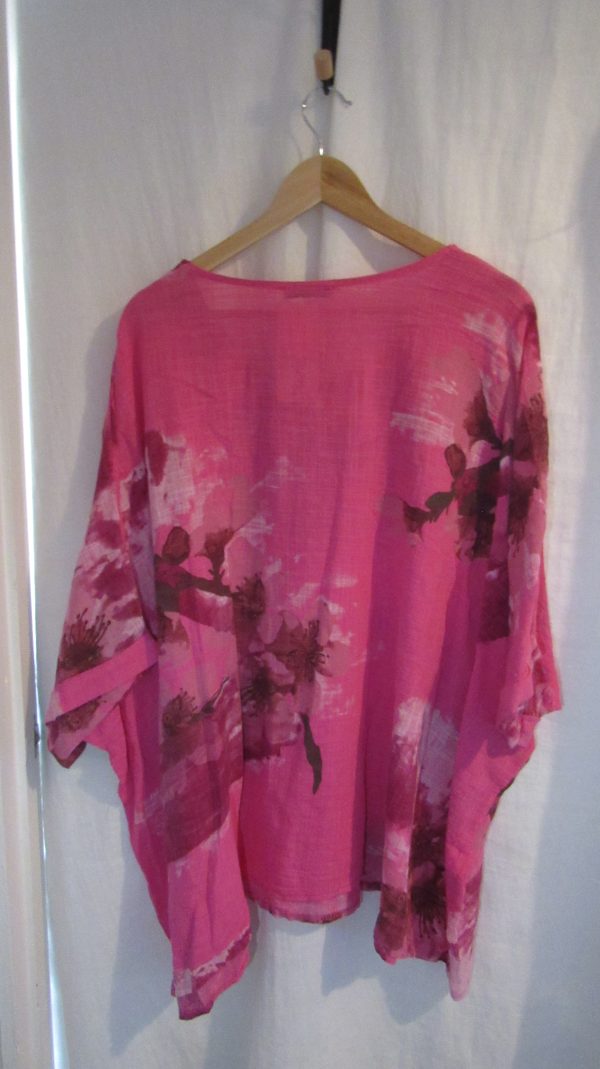 New Cerise Pink Flower Pocket Top Plus Size One Size fits sizes 20 22 24 26 - Image 5