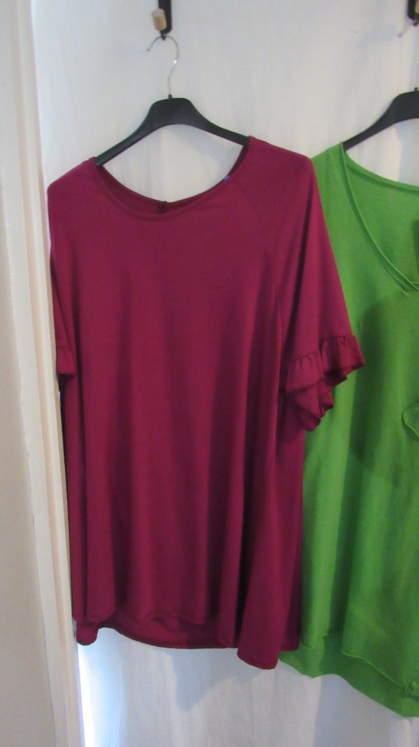 Bundle deal 2 plus size t-shirts Purple and Green for only £20 saving £6 - Image 3