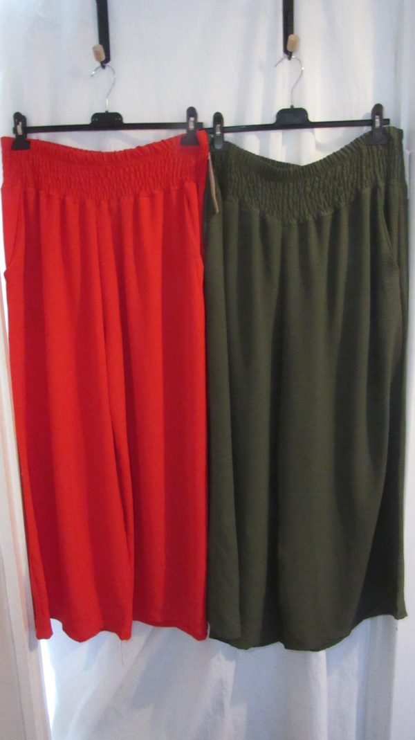 Bundle deal 1 x Khaki and 1 x Red palazzo Trousers One Size fits 18 20 22 For £20