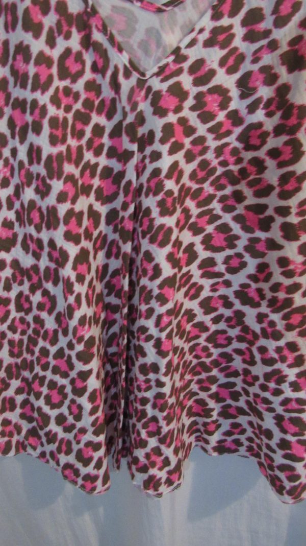 SALE SALE SALE New Ladies Neon Pink Brown Animal Print Sleeveless Swing Top One Size fits sizes 16 18 20 22 NON RETURNABLE - Image 4