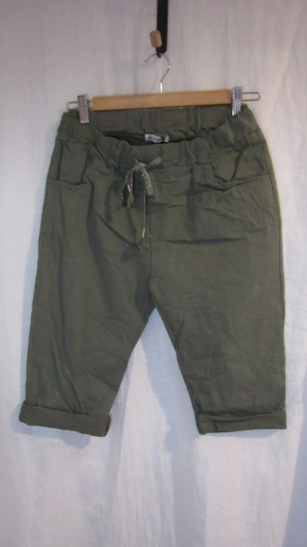 NEW Ladies Khaki Magic Shorts One Size Fits sizes 10 12 14 16 18 Size 1 - Image 2