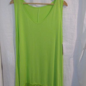 New Ladies Lacy Bottom Lime Longer Length Top V Neck One Size fits sizes 18 20 22