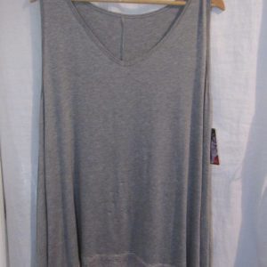 New Ladies Lacy Bottom Grey Longer Length Top V Neck One Size fits sizes 18 20 22