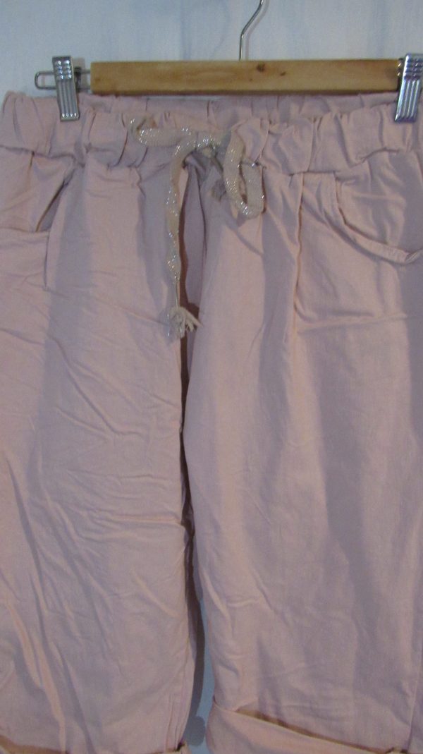 NEW Ladies Pale Pink Magic Shorts Plus Size One Size Fits sizes 18 20 22 Size 2 - Image 3