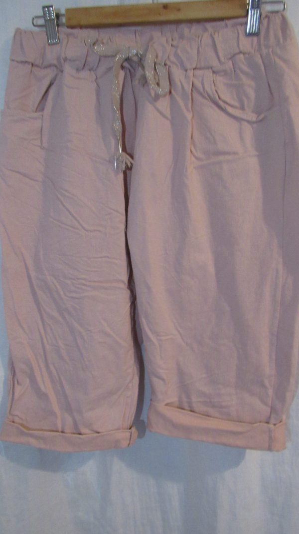 NEW Ladies Pale Pink Magic Shorts Plus Size One Size Fits sizes 18 20 22 Size 2 - Image 4