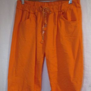NEW Ladies Orange Magic Shorts Plus Size One Size Fits sizes 18 20 22 Size 2