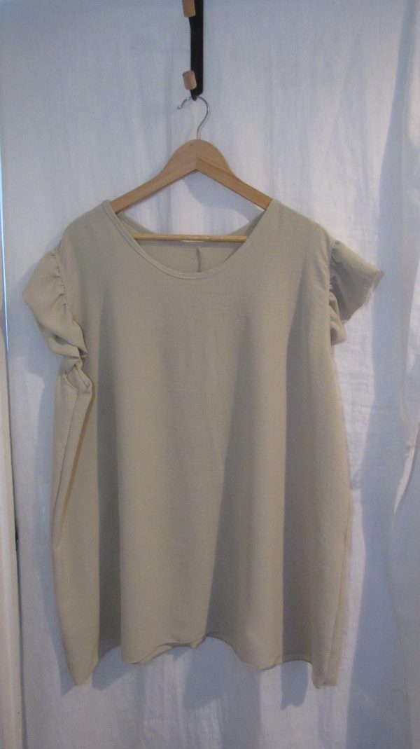 New Ladies Beige Fake Button down the back Tunic Top One Size fits sizes 16 18 20 22 - Image 2