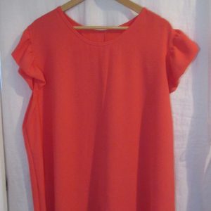 New Ladies Coral Fake Button down the back Tunic Top One Size fits sizes 16 18 20 22