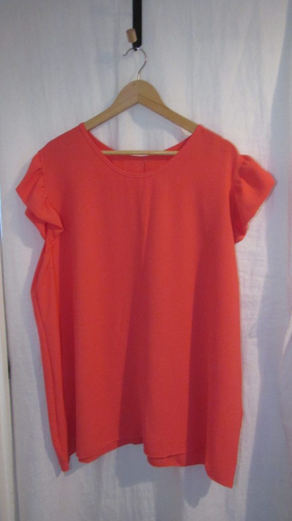 New Ladies Coral Fake Button down the back Tunic Top One Size fits sizes 16 18 20 22