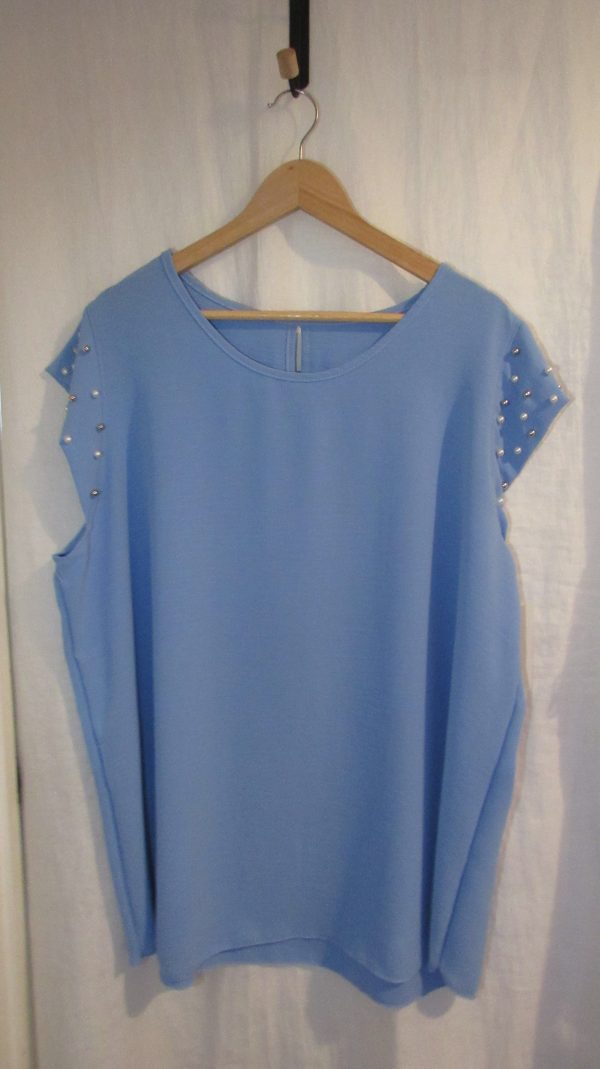 New Ladies Pale Blue Pearls on the sleeves Tunic Top One Size fits sizes 16 18 20 22