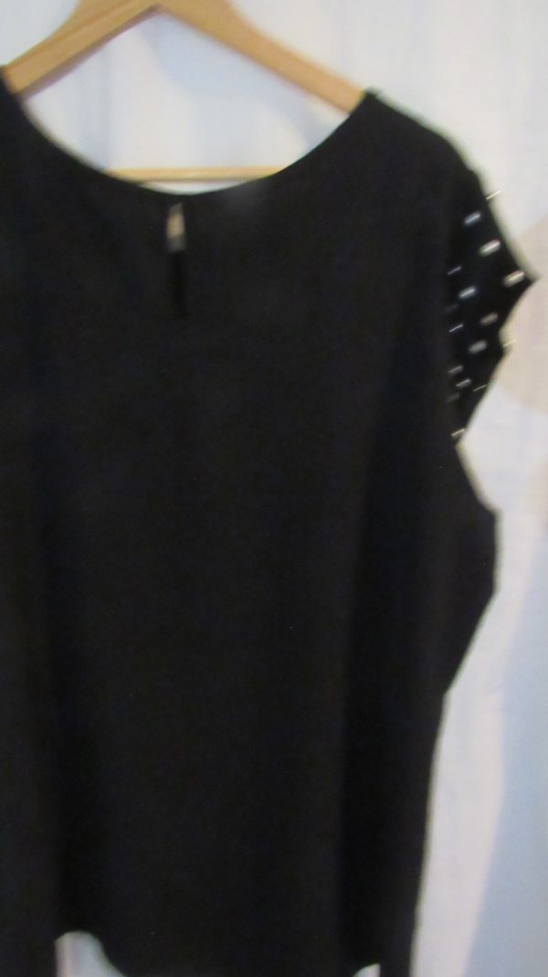 New Ladies Black Pearls on the sleeves Tunic Top One Size fits sizes 16 18 20 22 - Image 5