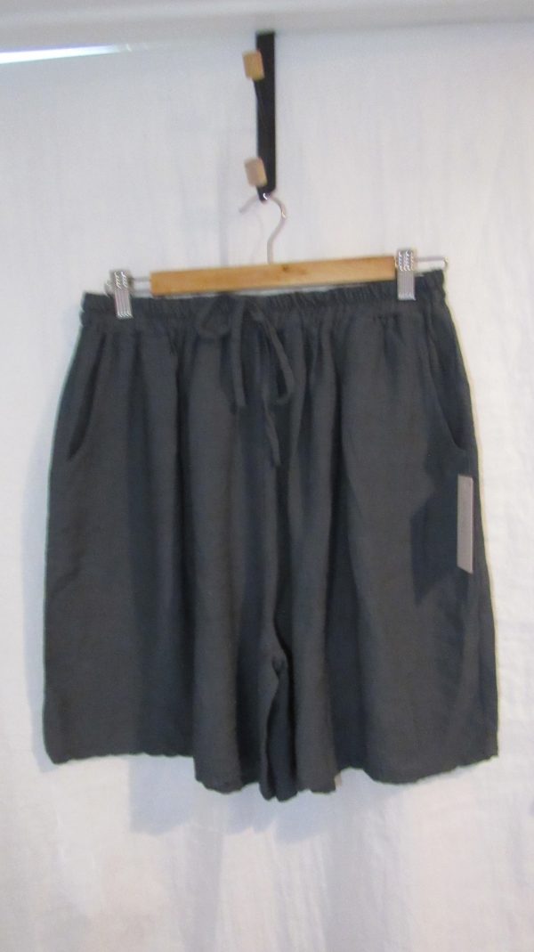 New Ladies Charcoal Grey Pocket Shorts One size fits sizes 16 18 20 22