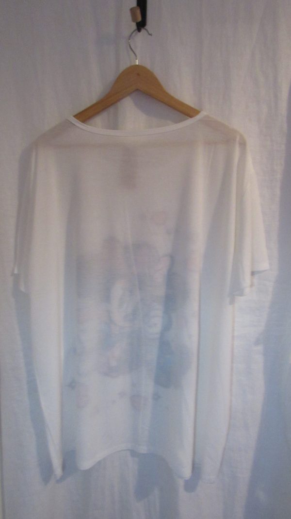 New Ladies White Minnie Print T-shirt One Size fits sizes 16 18 20 22 - Image 4