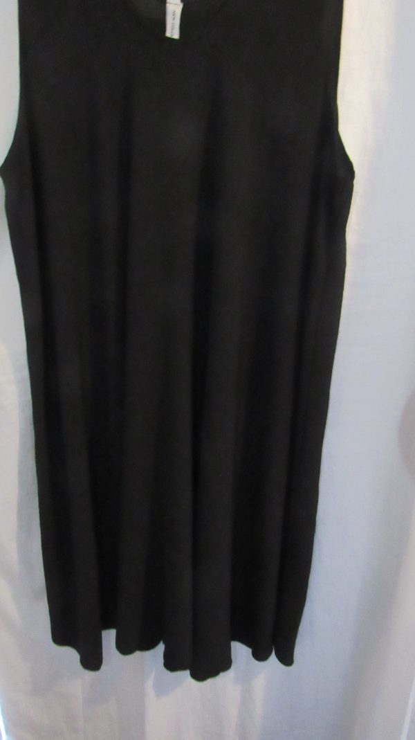New Ladies Black Sleeveless Swing Dress One Size fits sizes 18 20 22 24 - Image 4
