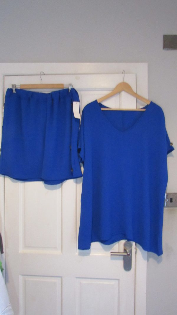 New Ladies Royal Blue Ladies Shorts Set One Size fits sizes 18 20 22 - Image 2