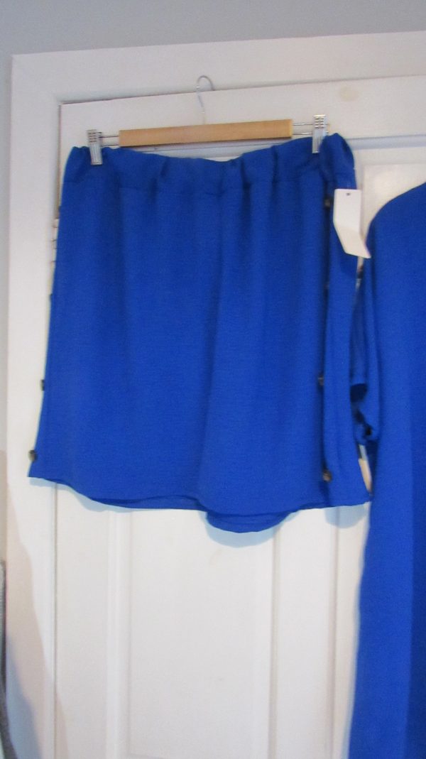 New Ladies Royal Blue Ladies Shorts Set One Size fits sizes 18 20 22 - Image 4