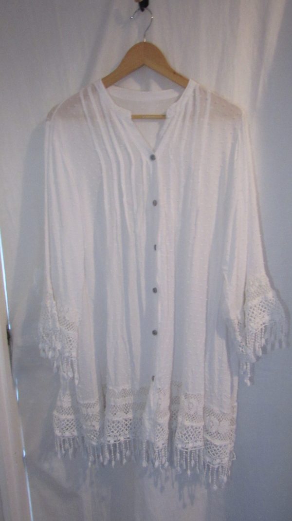 New Ladies White Tassel Button Up Blouse One Size fits sizes 16 18 20 22 - Image 4