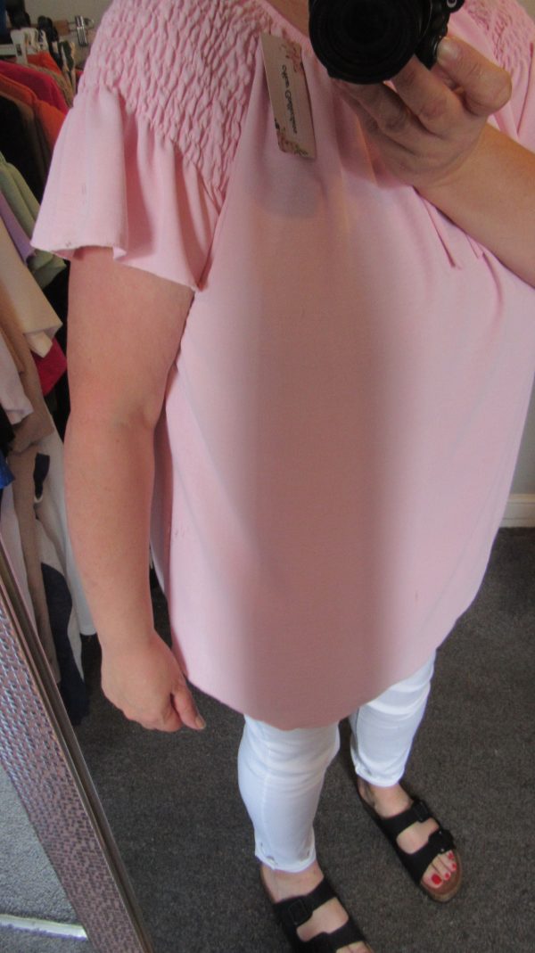 New Ladies Pale Pink Ruffle Sleeve Top One Size fits sizes 16 18 20 22 - Image 7
