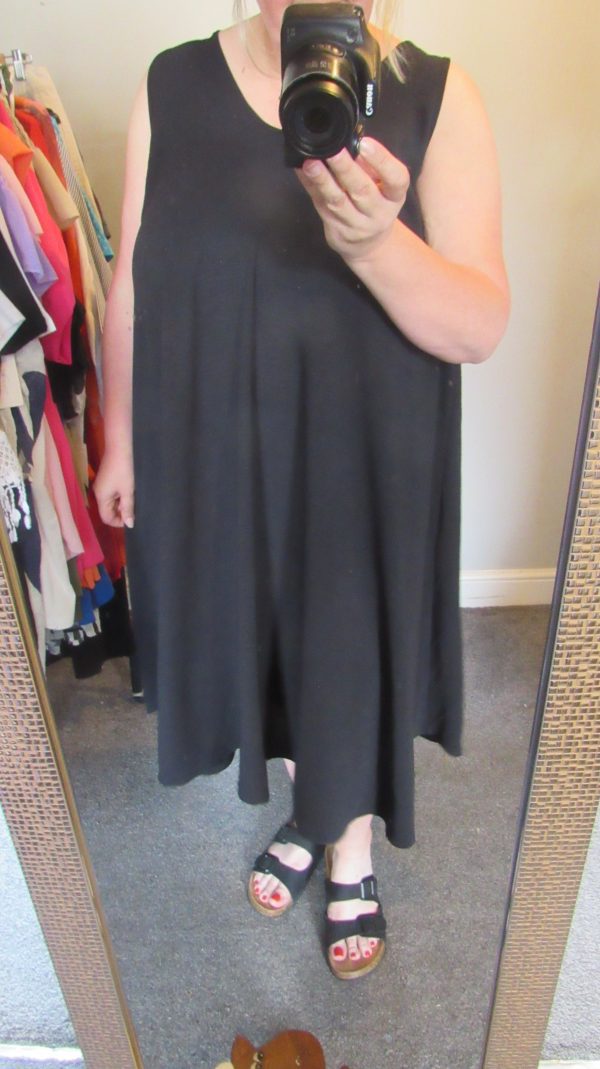 New Ladies Black Sleeveless Swing Dress One Size fits sizes 18 20 22 24 - Image 9
