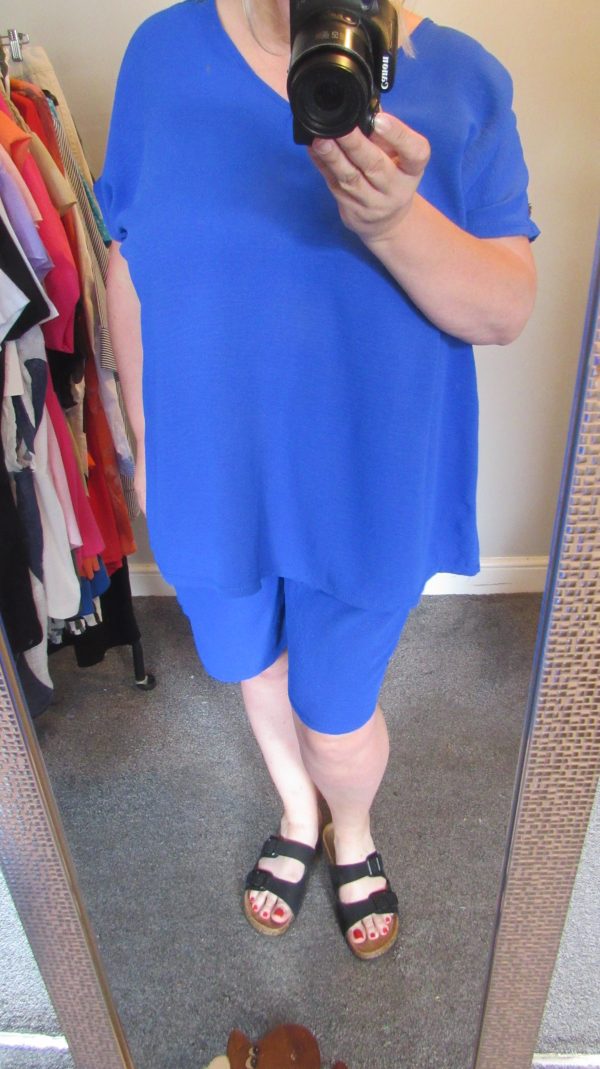 New Ladies Royal Blue Ladies Shorts Set One Size fits sizes 18 20 22 - Image 9