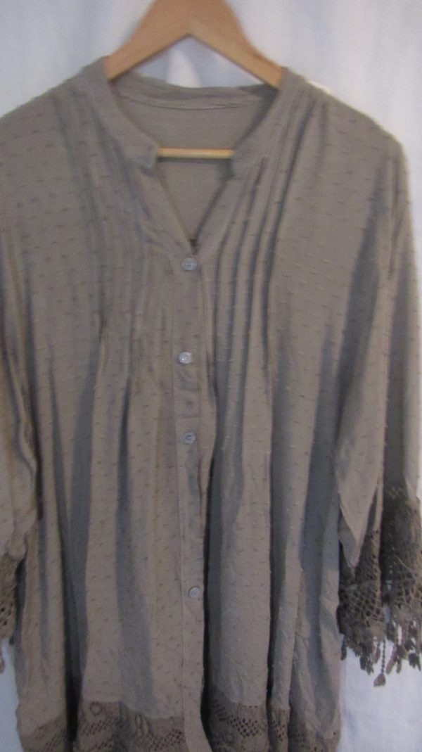 New Ladies Mocha Tassel Button Up Blouse One Size fits sizes 16 18 20 22 - Image 3