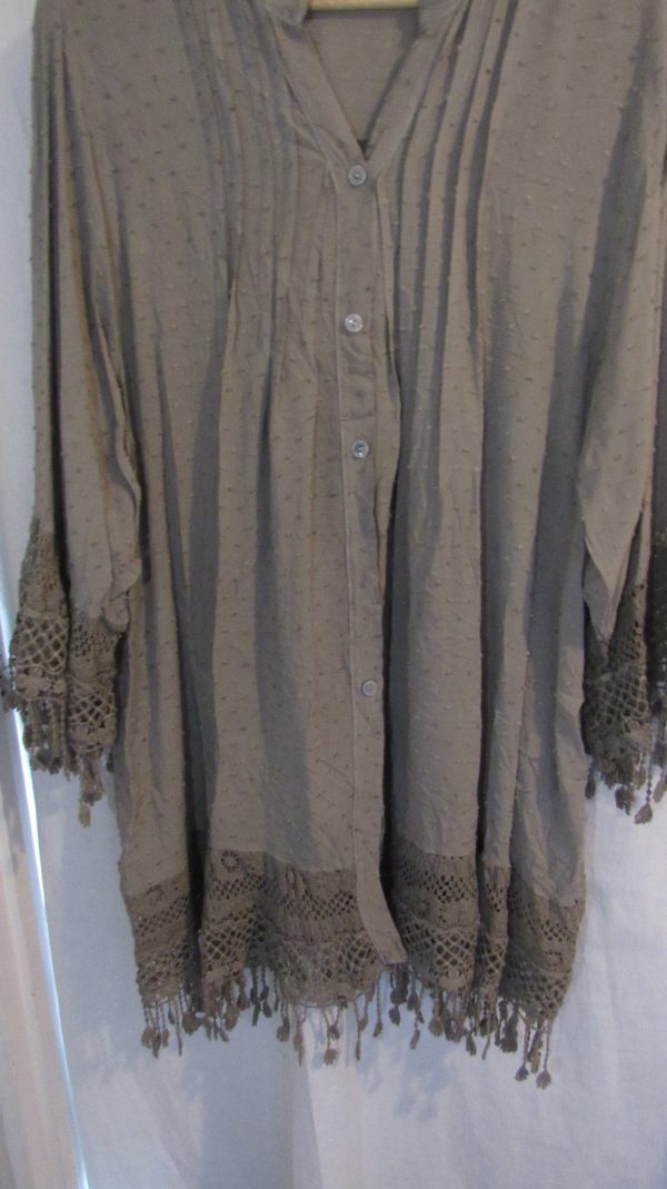 New Ladies Mocha Tassel Button Up Blouse One Size fits sizes 16 18 20 22 - Image 4