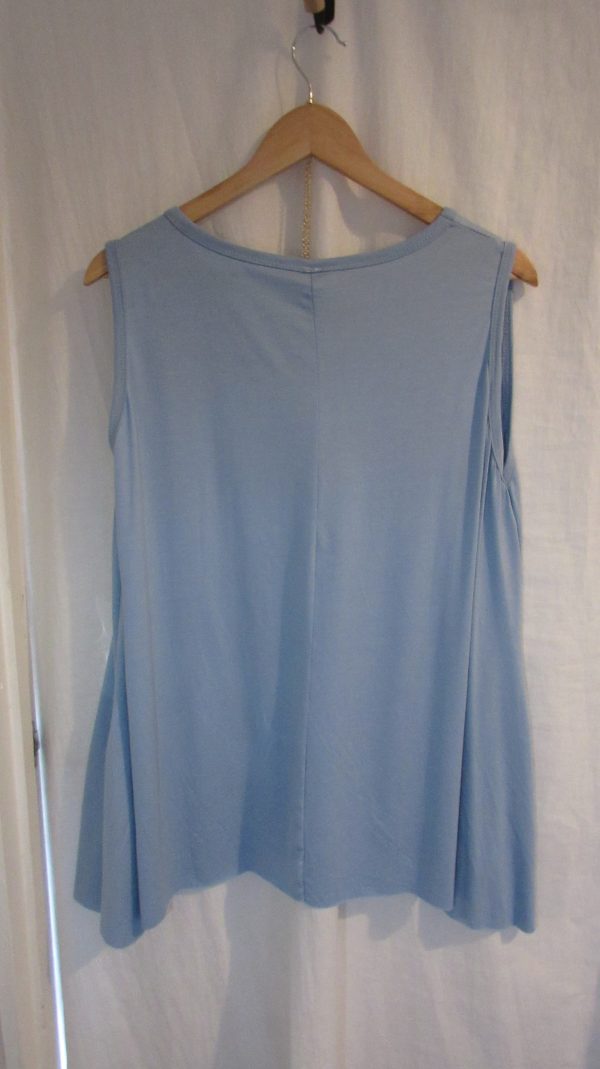 New Sleeveless Womens Pale Blue Top One Size fits sizes 16 18 20 22 - Image 5