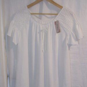 SALE SALE SALE New Ladies White Ruffle Sleeve Top One Size fits sizes 16 18 20 22 NON RETURNABLE
