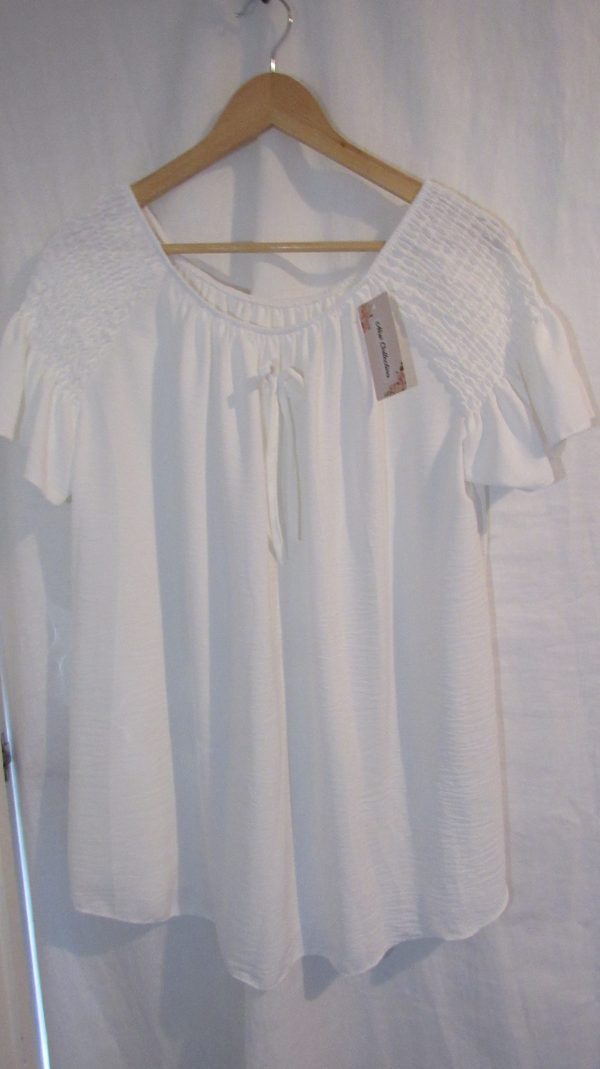 New Ladies White Ruffle Sleeve Top One Size fits sizes 16 18 20 22 - Image 4