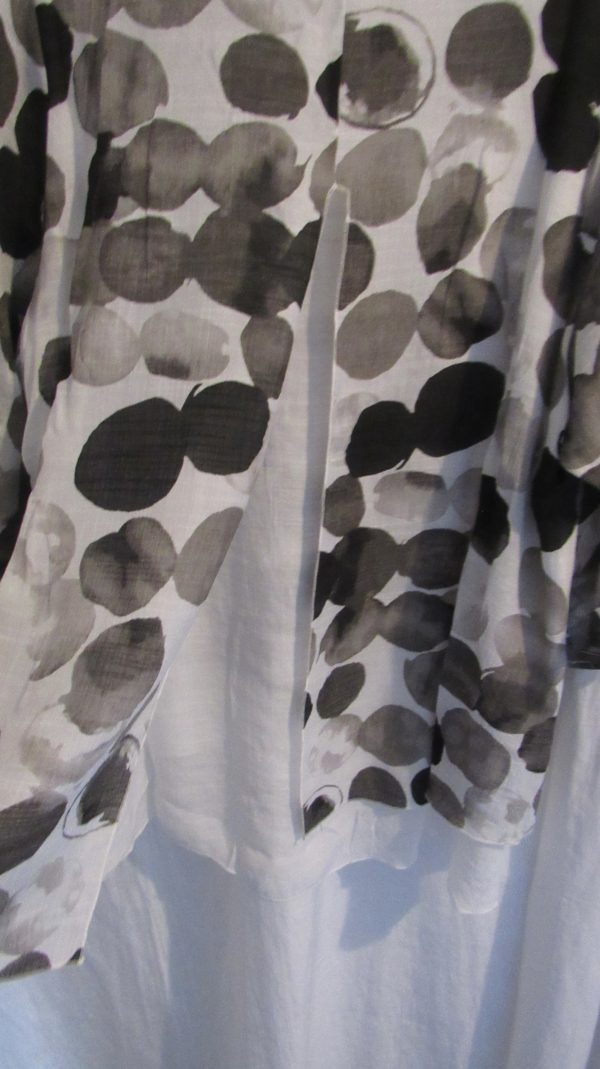 New Ladies Black Spot Top with Open Back One Size fits sizes 18 20 22 - Image 6