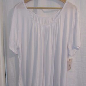 New Ladies White Elasticated Bottom Top One size fits sizes 16 18 20 22 Plus Size
