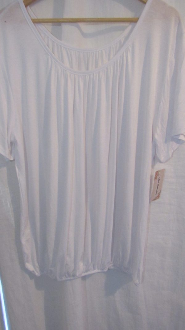 New Ladies White Elasticated Bottom Top One size fits sizes 16 18 20 22 Plus Size - Image 4