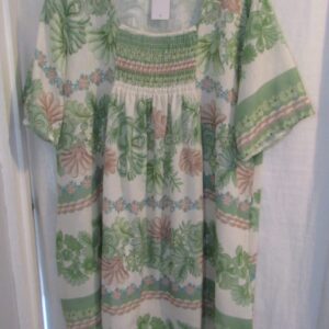 SALE SALE SALE New Ladies Green Floral Square Neckline Dress One Size fits sizes 18 20 22 24 NON RETURNABLE