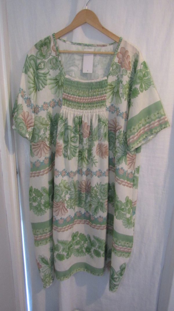 SALE SALE SALE New Ladies Green Floral Square Neckline Dress One Size fits sizes 18 20 22 24 NON RETURNABLE - Image 2
