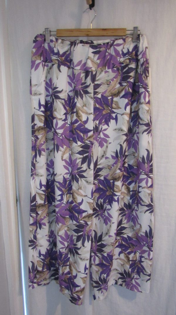 New Ladies Purple Floral Palazzo Trousers One Size fits sizes 20 22