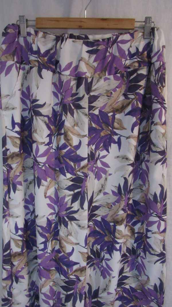 New Ladies Purple Floral Palazzo Trousers One Size fits sizes 20 22 - Image 3
