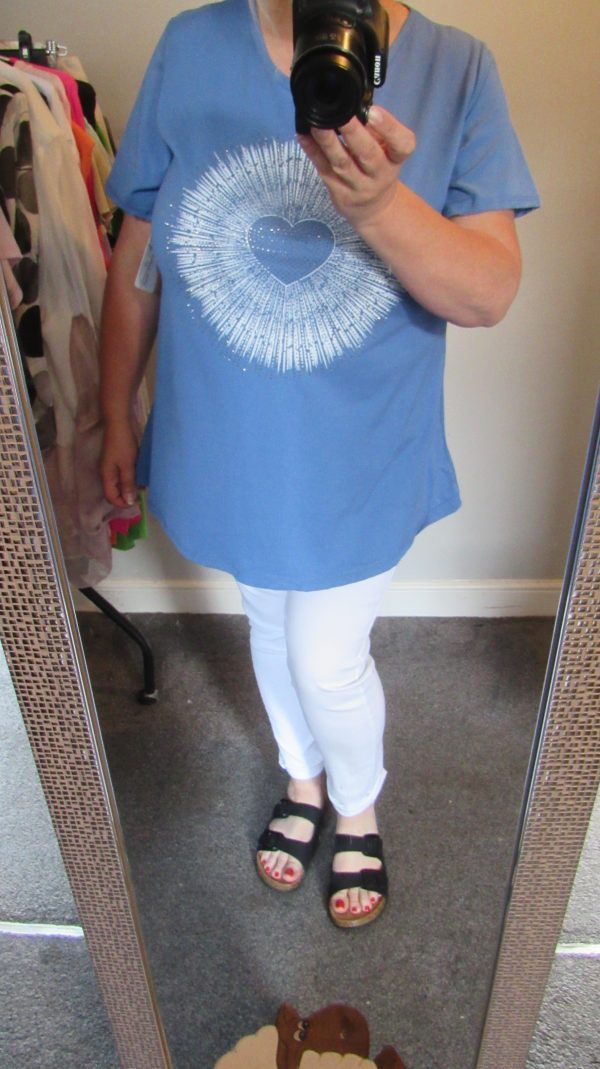 New Denim Blue Detail T-shirt One Size fits sizes 16 18 20 22 - Image 9