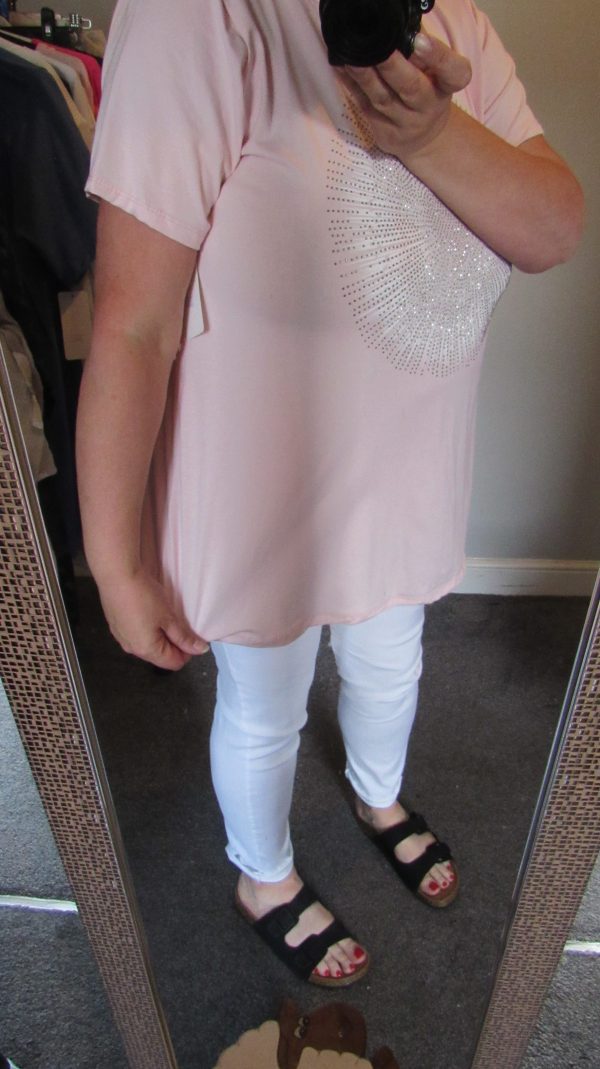 New Pale Pink Detail T-shirt One Size fits sizes 16 18 20 22 - Image 8