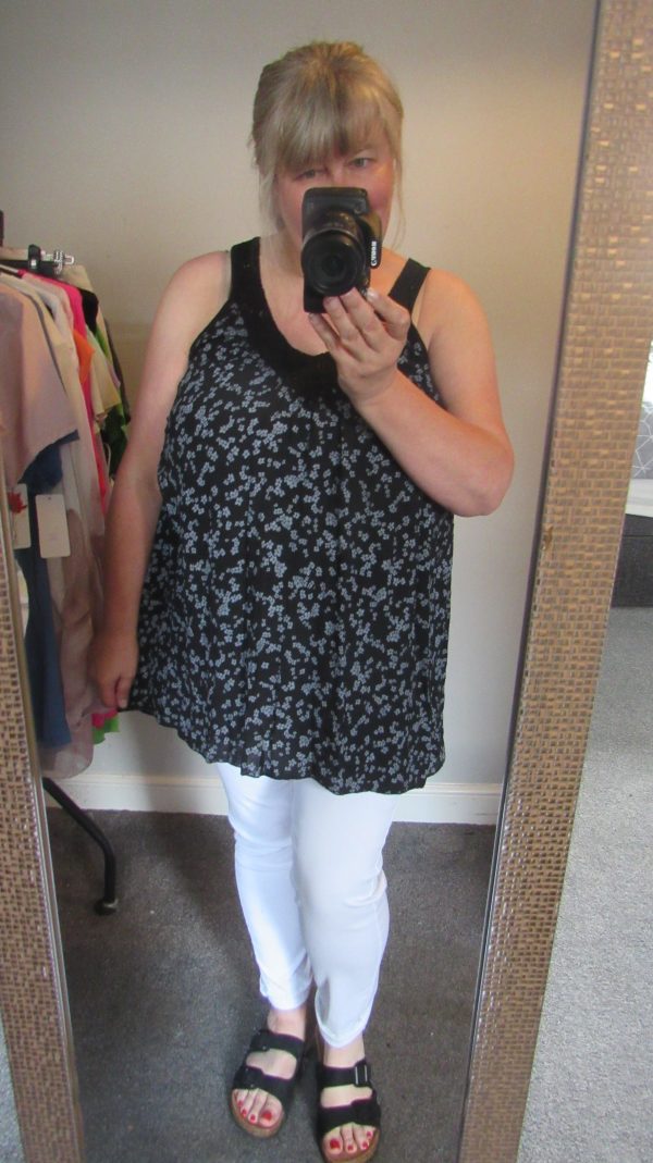 New Ladies Black Floral Sleeveless Top One Size fits sizes 18 20 22 - Image 5