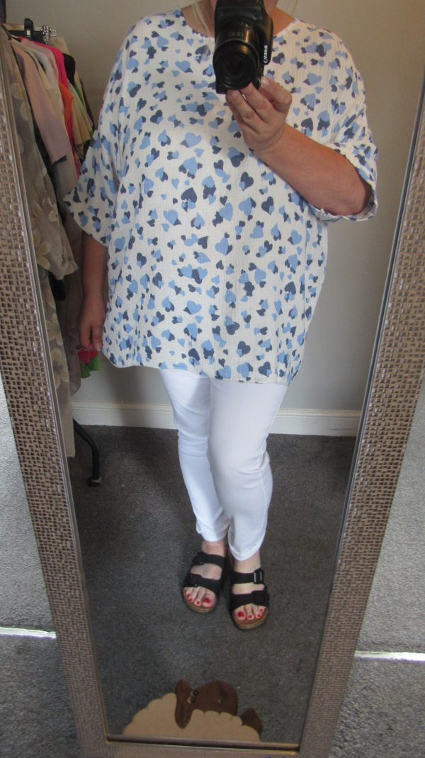 New Ladies Blue Heart Tunic Top One Size fits sizes 18 20 22 - Image 8