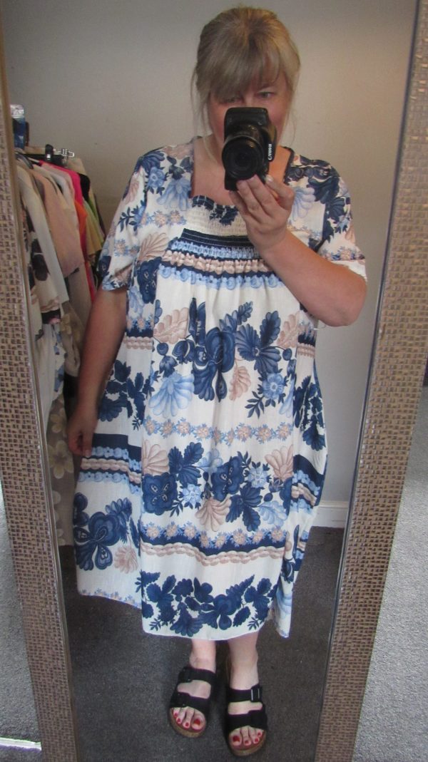 New Ladies Blue Floral Square Neckline Dress One Size fits sizes 18 20 22 240 - Image 6