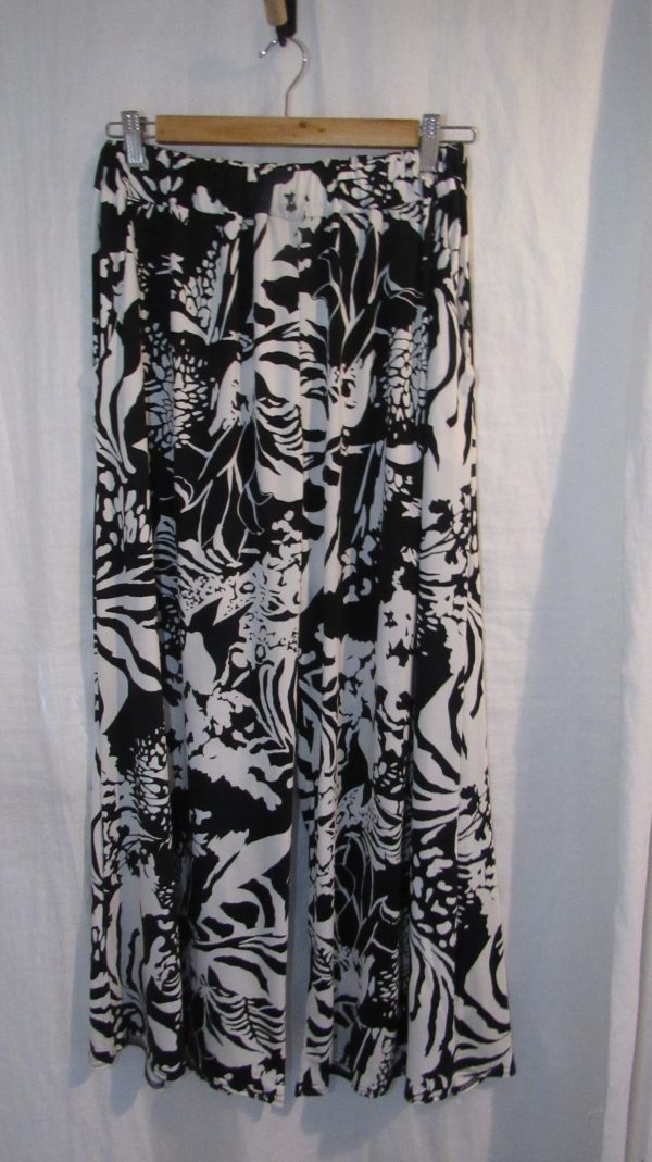 New Ladies Black with White Silky Palazzo Wide Leg Trousers One size fits sizes 18 20 22 - Image 2
